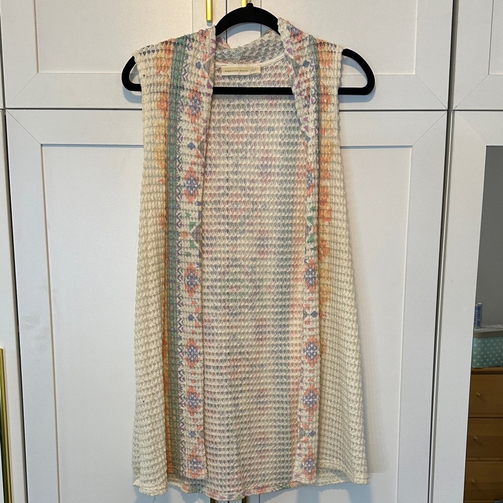 Magnolia Multicolor Sleeveless Cardigan